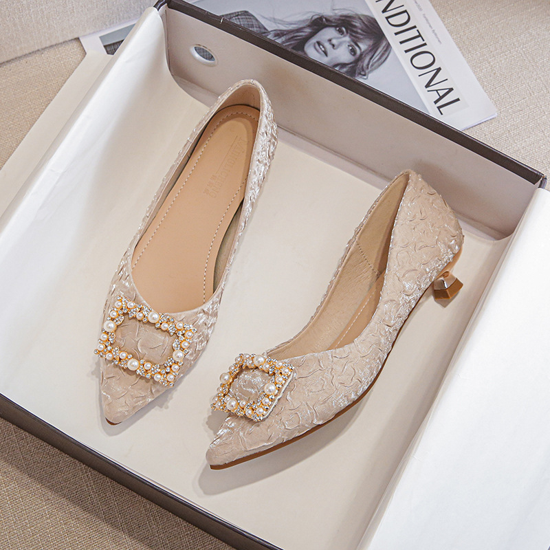 Ivory Textured Satin Pointed T - Dress Shoe Pointed incelemesi ve fiyatı